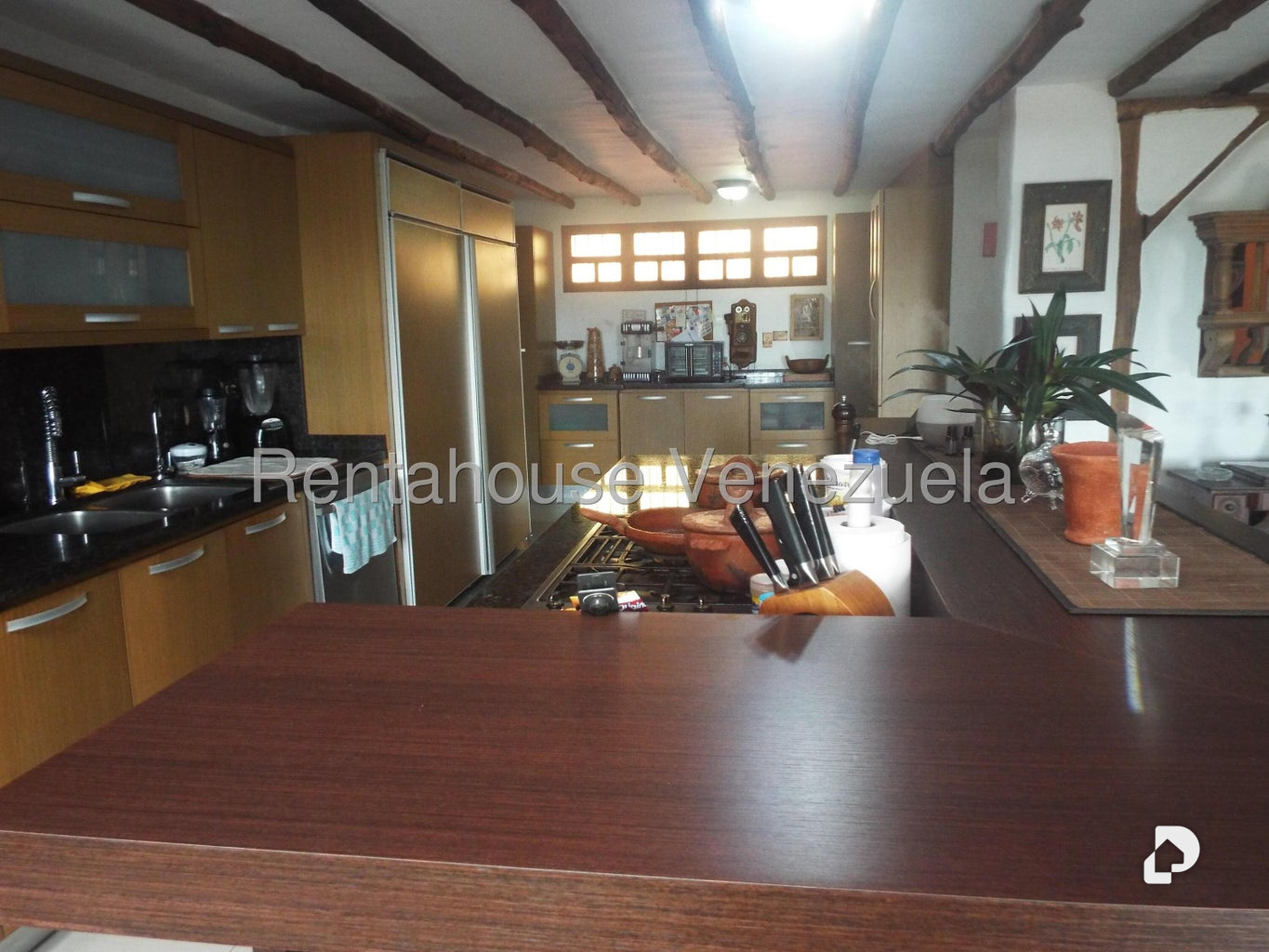 Casa en Loma Larga, Caracas – 25