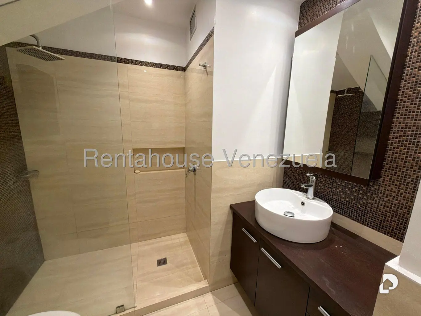Apartamento en La Alameda, Caracas – 25