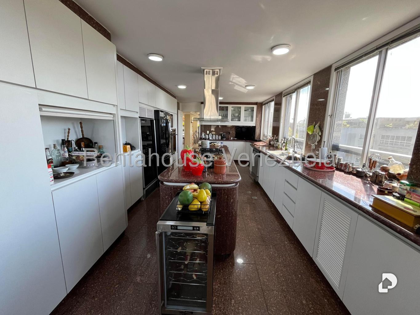 Apartamento en Los Chorros, Caracas – 18