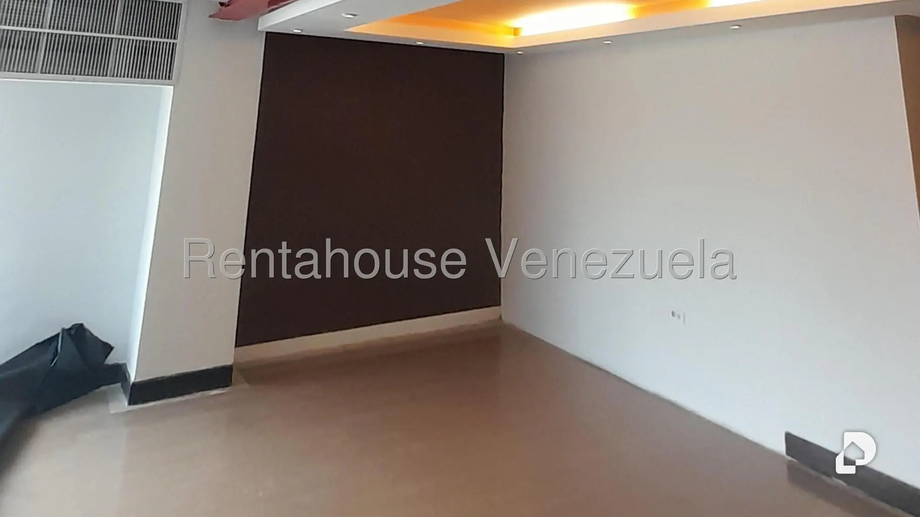 Local comercial en San Pedro, Guatire