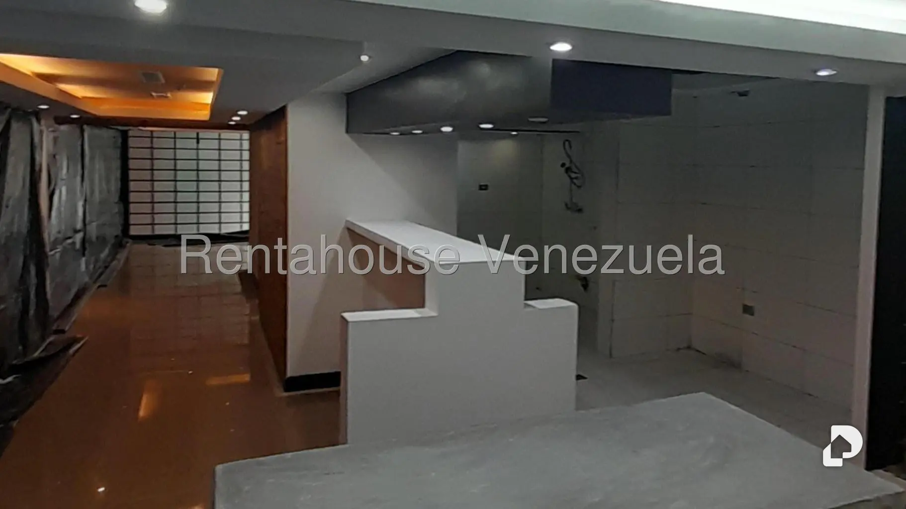 Local comercial en San Pedro, Guatire