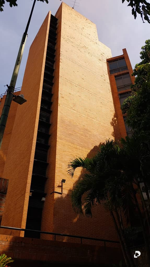 Oficina en San Bernardino, Caracas – 1