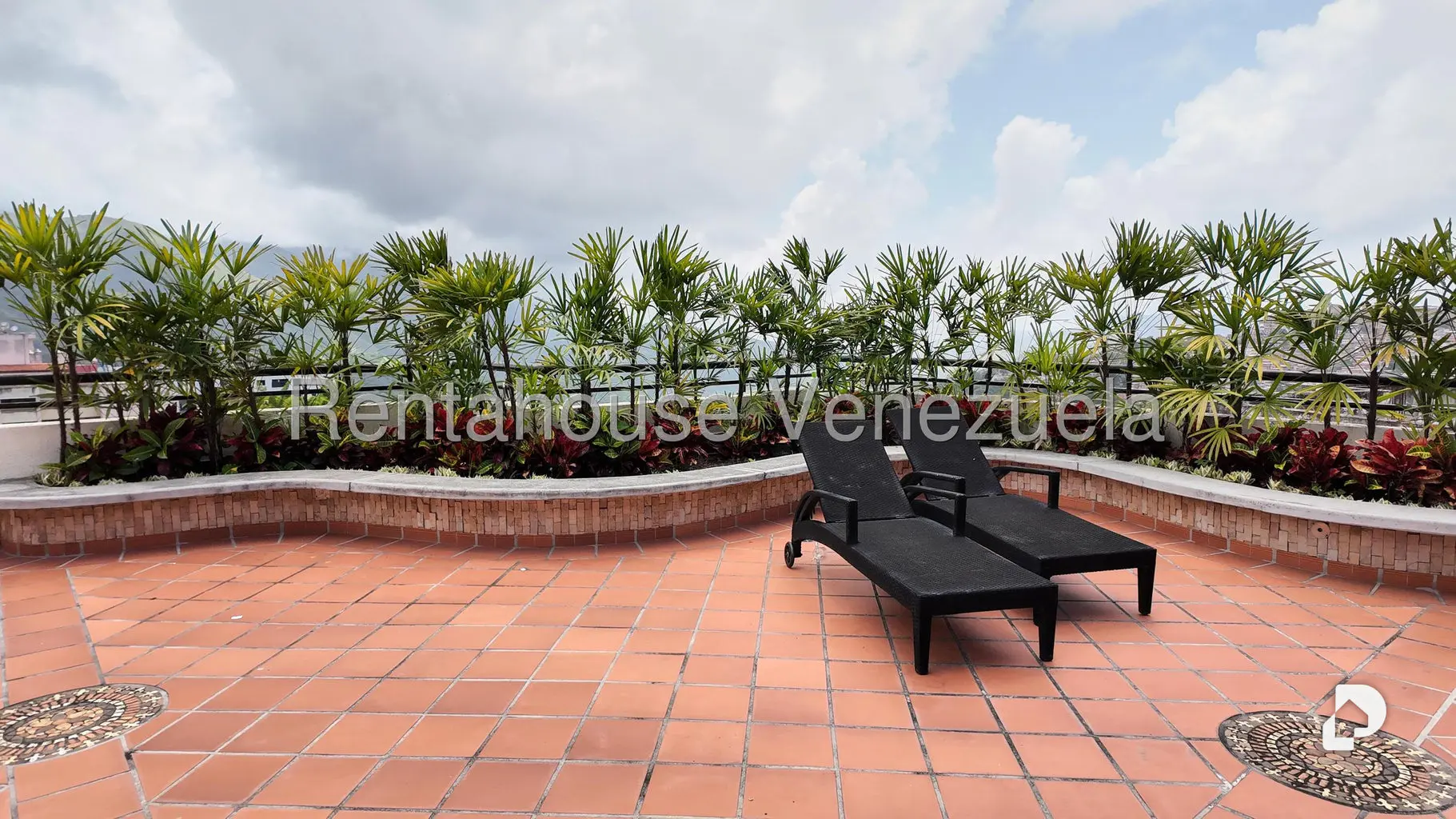 Penthouse en Miranda, Caracas – 24