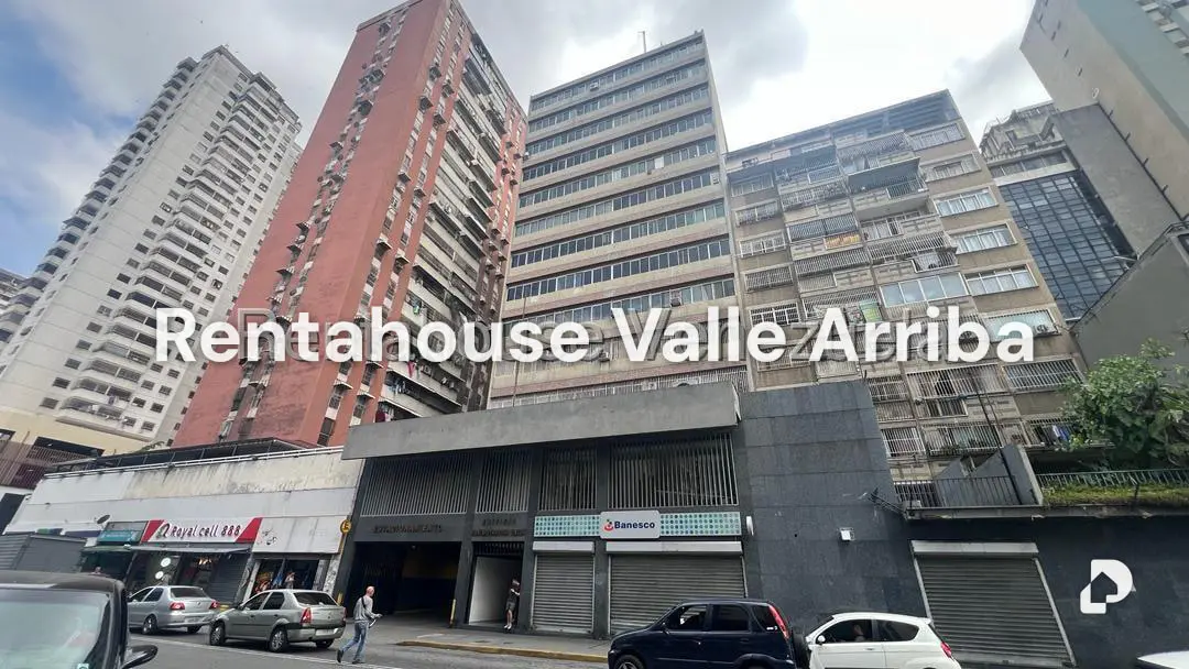Oficina en Parroquia La Candelaria, Caracas – 1