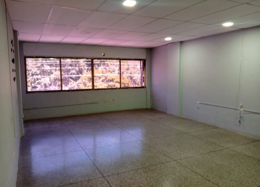 Local comercial en Industrial Castillito, Valencia - 1