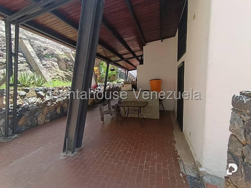 Casa en Cumbres de Curumo, Caracas – 7
