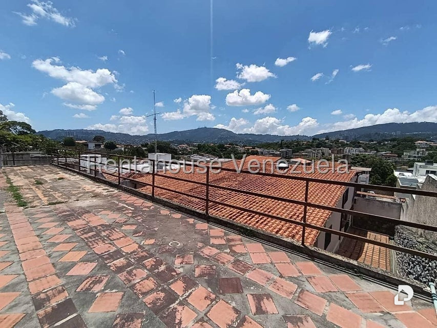 Casa en Cumbres de Curumo, Caracas – 5
