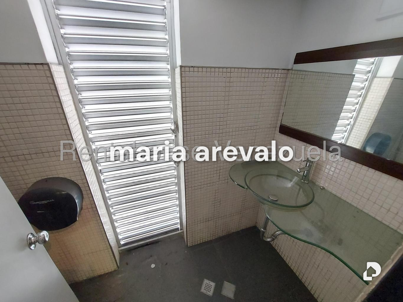 Oficina en Colinas de Bello Monte, Caracas – 13