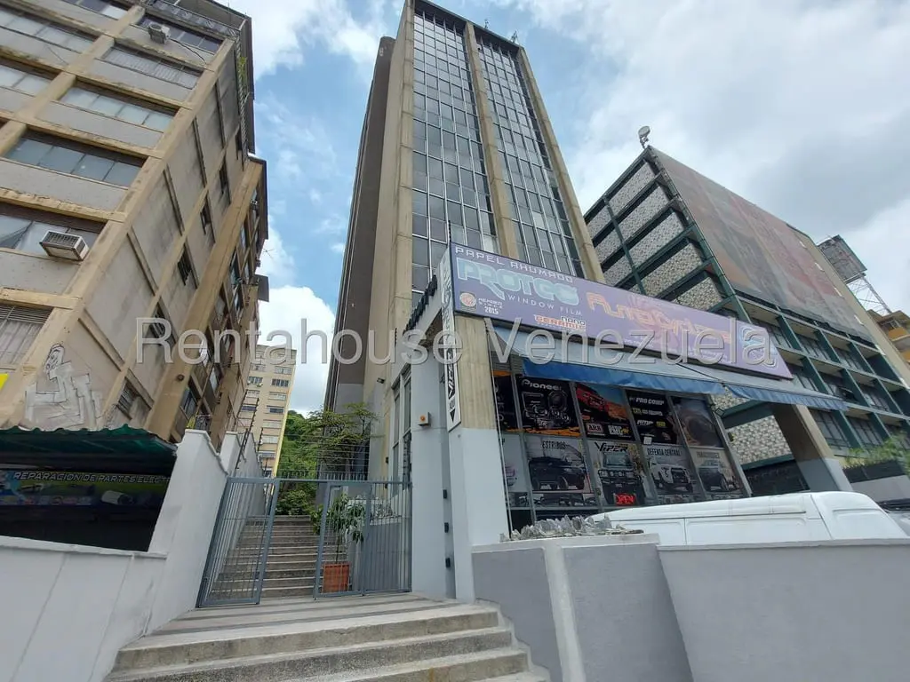 Oficina en Colinas de Bello Monte, Caracas - 1