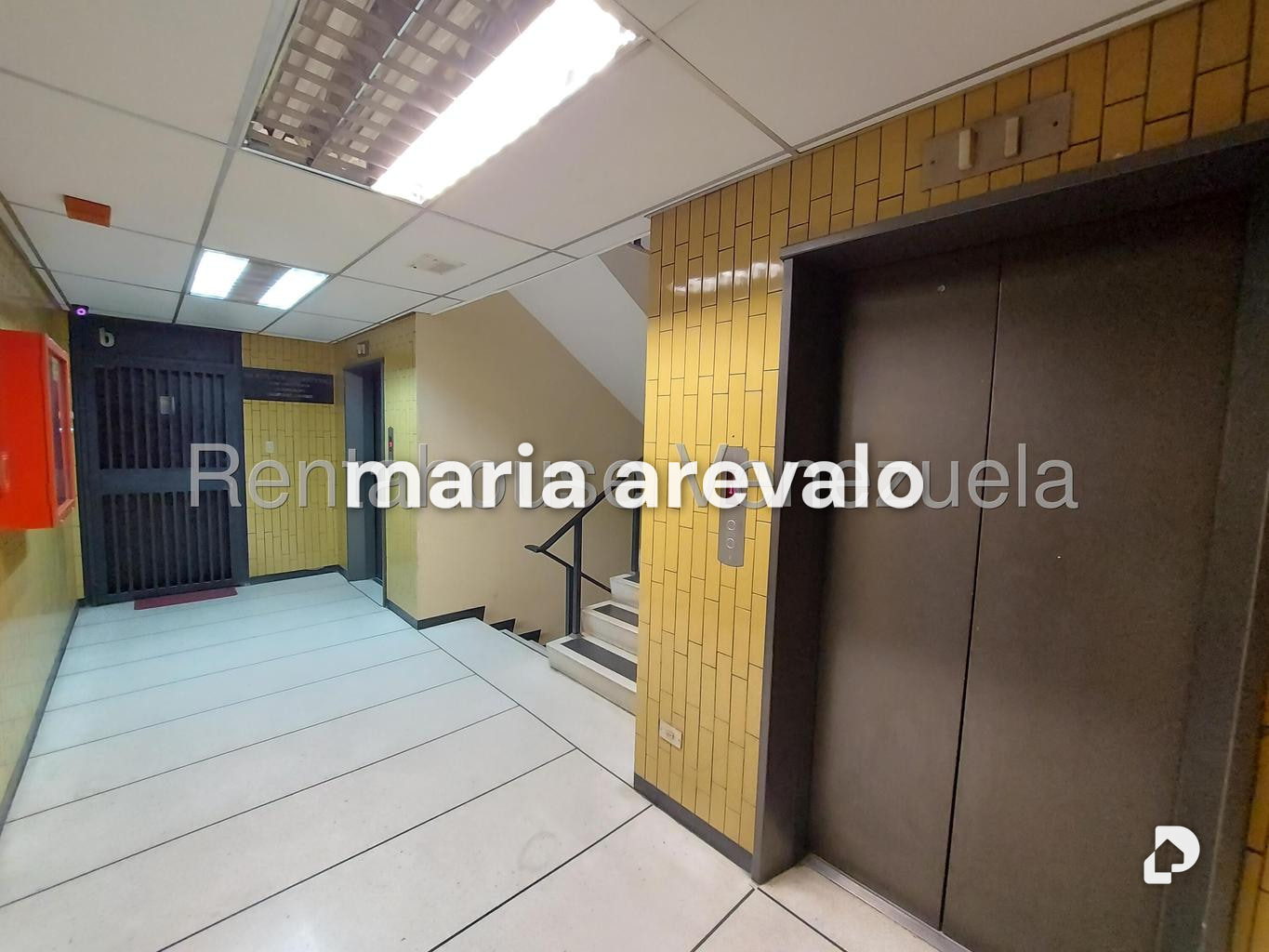 Oficina en Colinas de Bello Monte, Caracas – 2