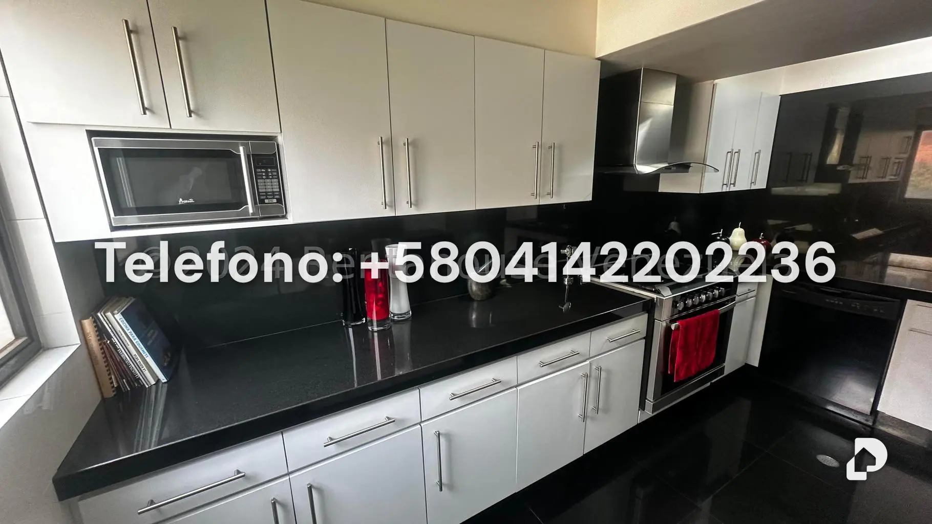 Apartamento en Las Mercedes, Caracas – 12