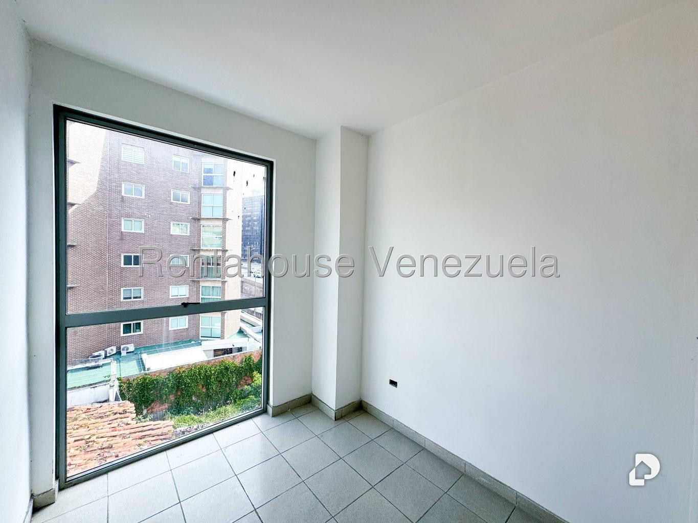 Apartamento en Los Naranjos de las Mercedes, Caracas – 30