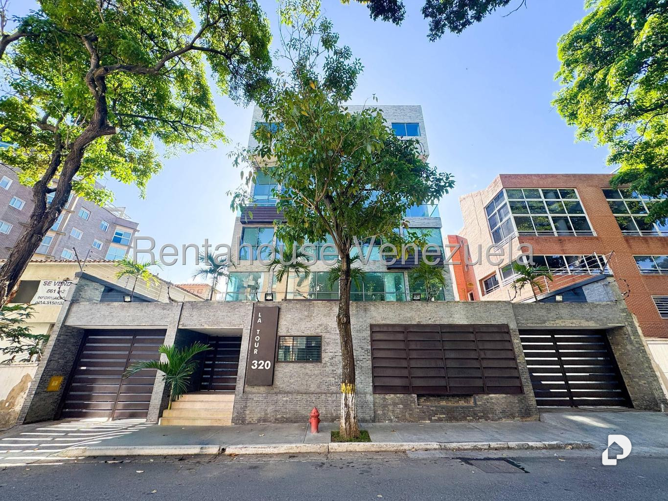 Apartamento en Los Naranjos de las Mercedes, Caracas – 21