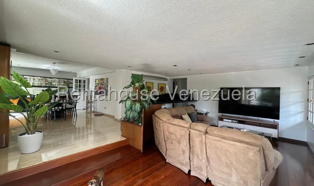 Apartamento en El Paraíso, Caracas - 1