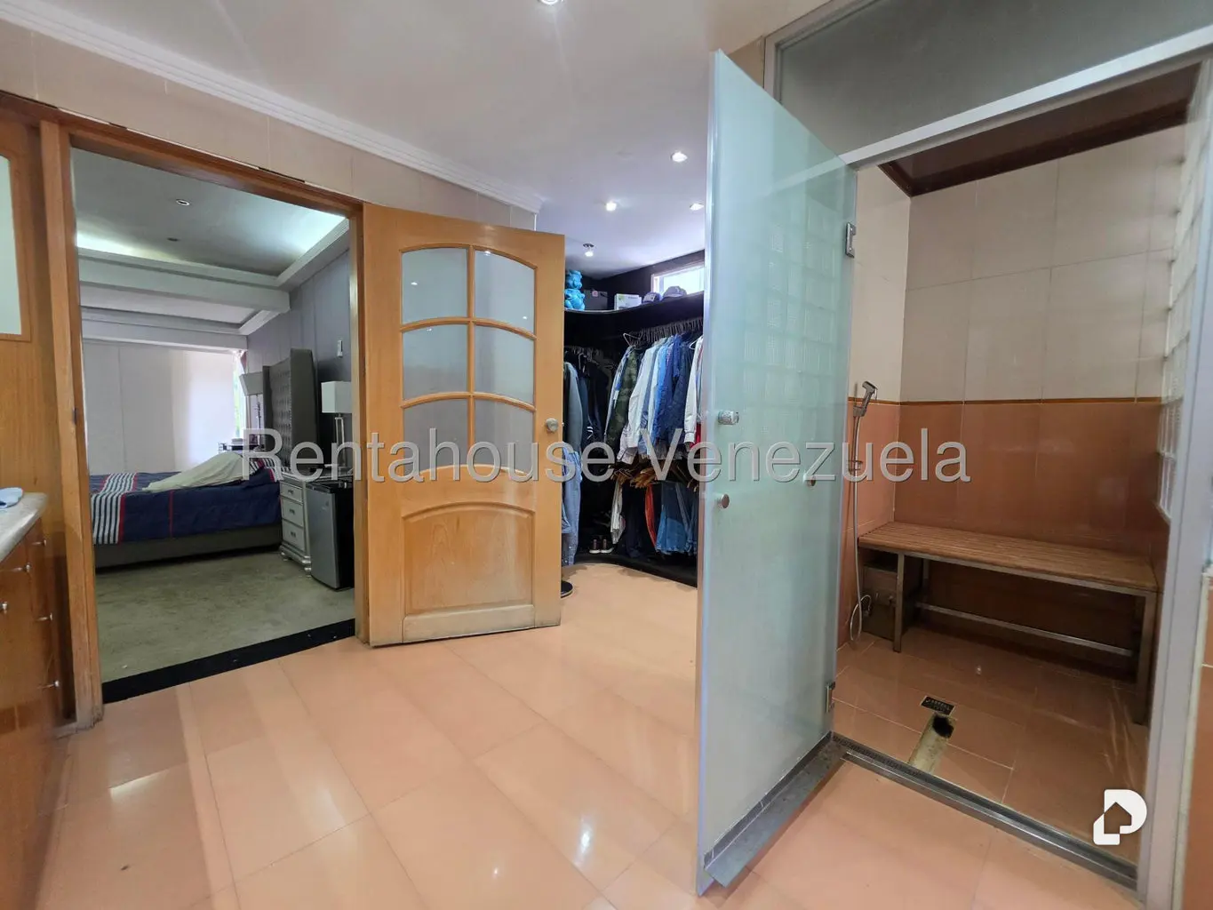 Casa en El Cafetal, Caracas – 22
