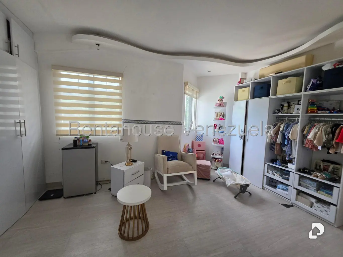 Casa en El Cafetal, Caracas – 26