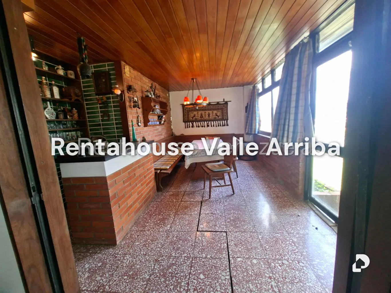 Casa en Horizonte, Caracas – 8