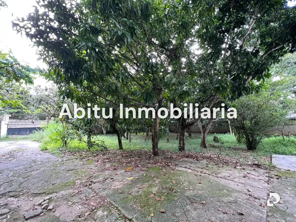 Land in Los Chorros, Caracas – 5