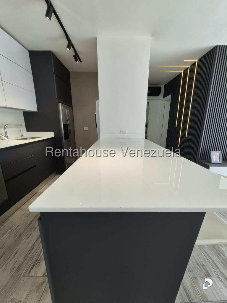 Apartamento en Lomas del Sol, Caracas – 4