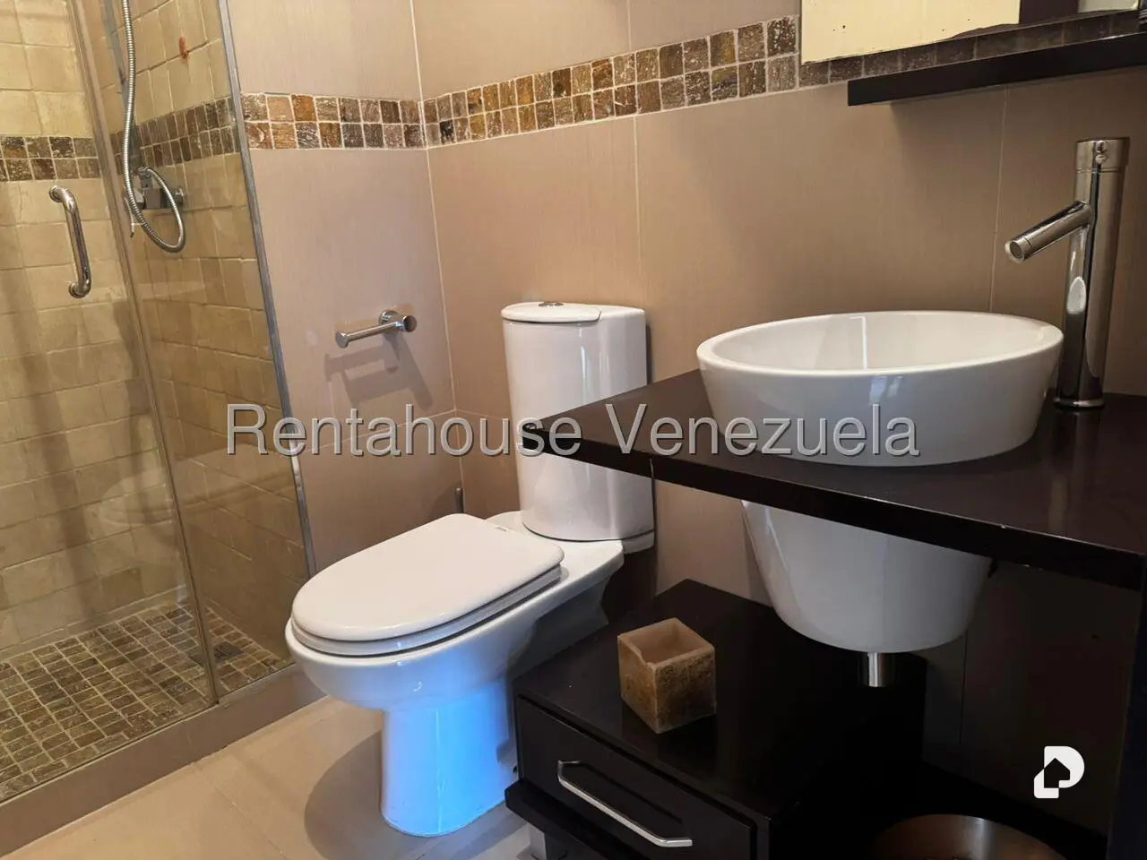 Apartamento en Colinas de La Tahona, Caracas – 21