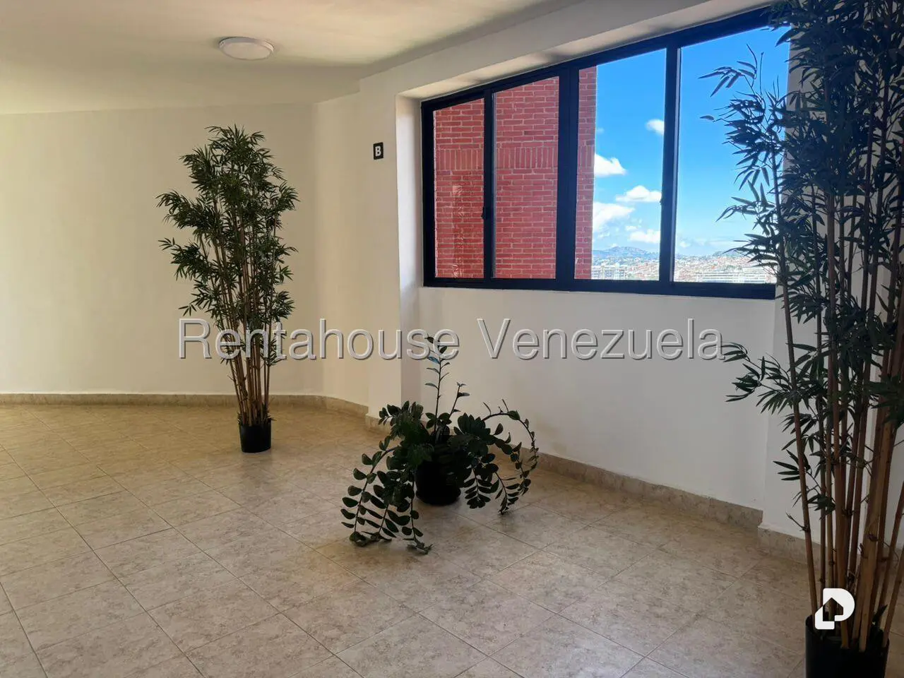 Apartamento en Colinas de La Tahona, Caracas – 4
