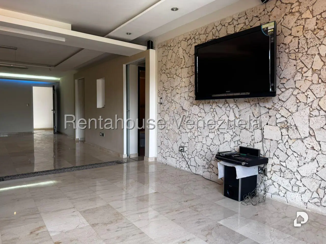 Apartamento en Colinas de La Tahona, Caracas – 18