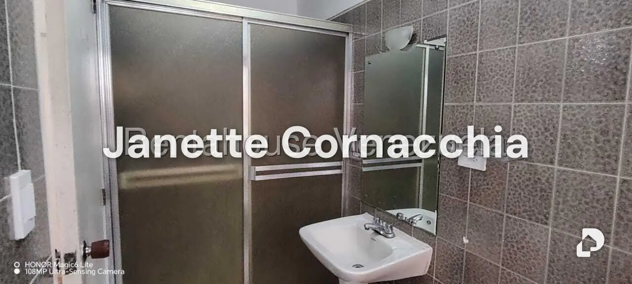 Apartamento en La Florida, Caracas – 27