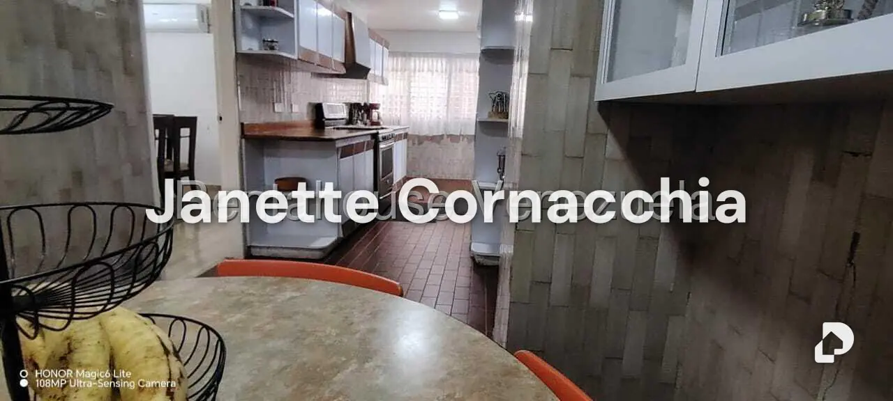 Apartamento en La Florida, Caracas – 19
