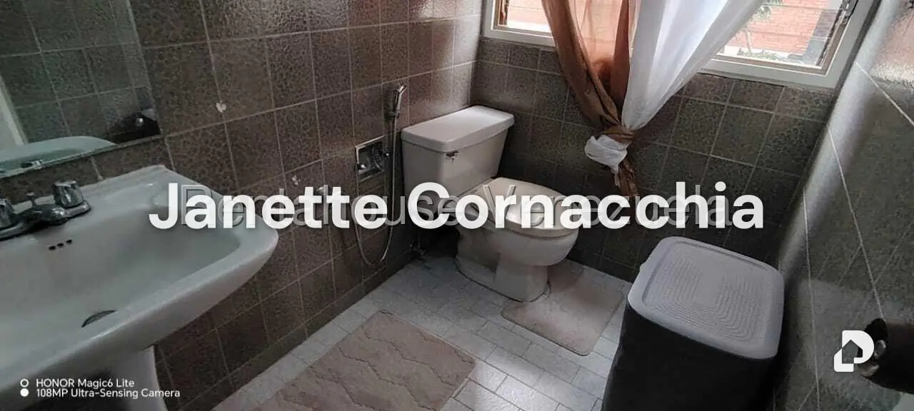 Apartamento en La Florida, Caracas – 26