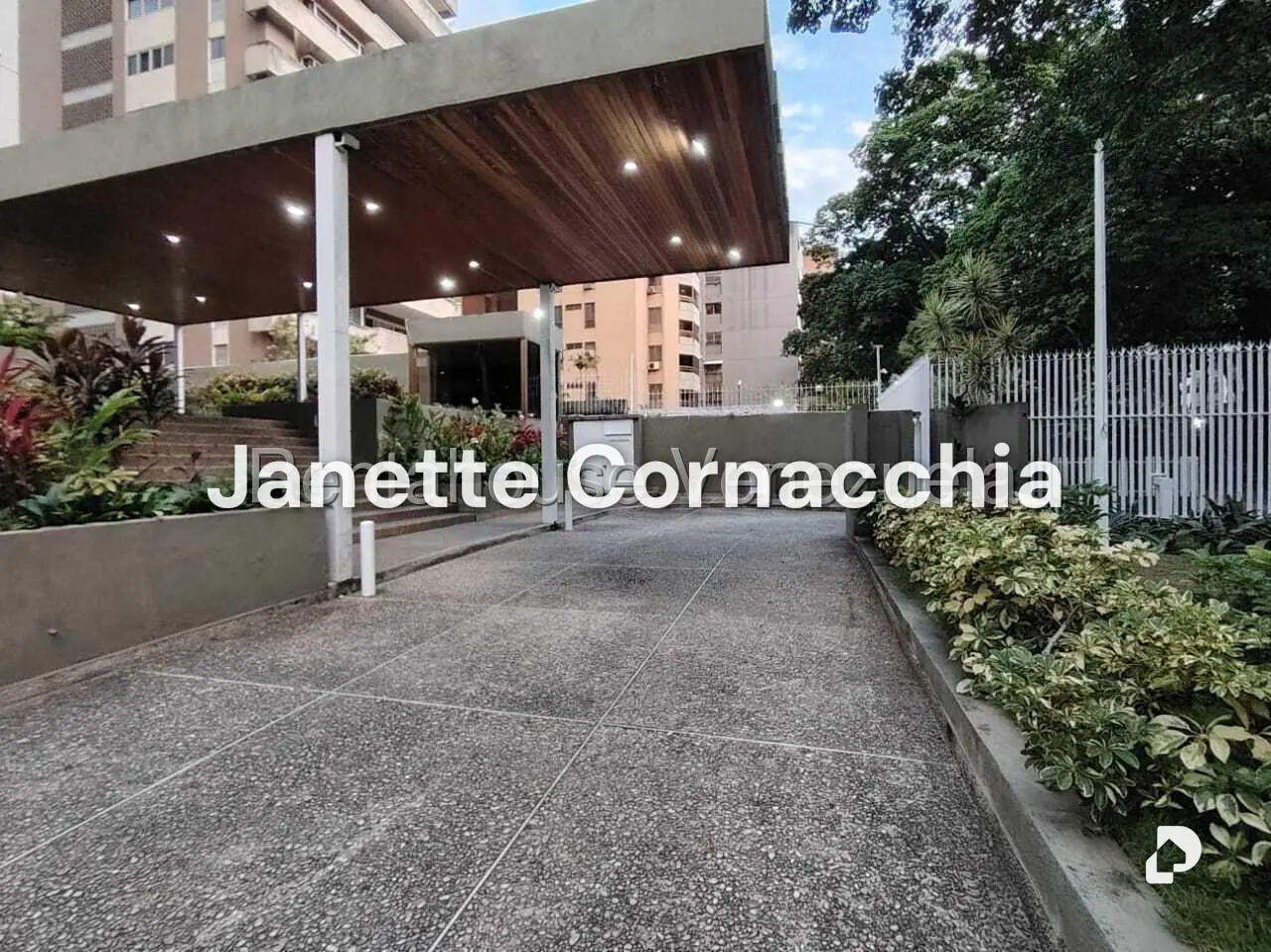 Apartamento en La Florida, Caracas – 2
