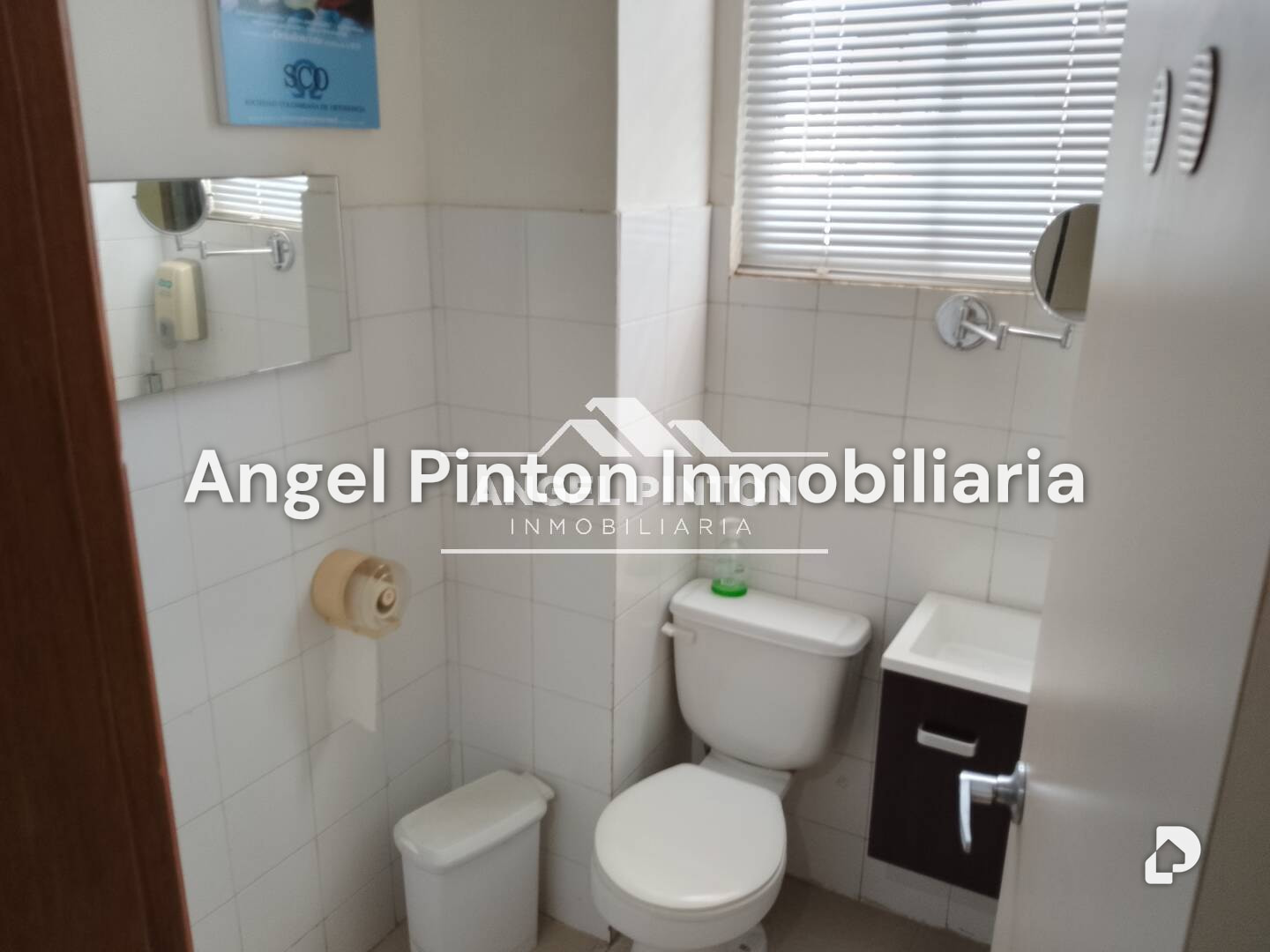 Edificio en Avenida Bella Vista, Maracaibo – 12