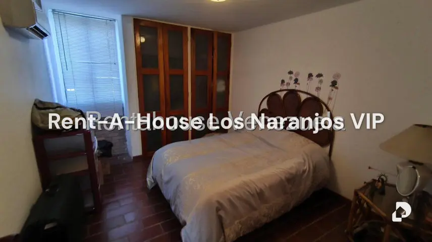 Casa en Lomas De La Trinidad, Caracas – 15