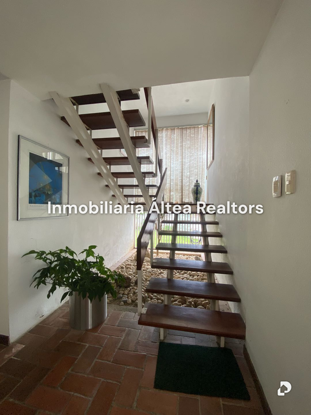 Casa en Colinas de Tamanaco, Caracas – 13