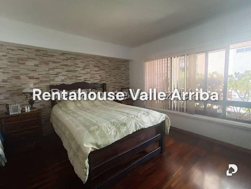 Apartamento en Santa Eduvigis, Caracas – 23