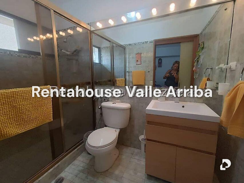 Apartamento en Santa Eduvigis, Caracas – 11