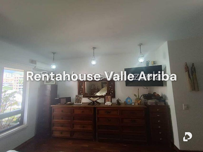 Apartamento en Santa Eduvigis, Caracas – 24