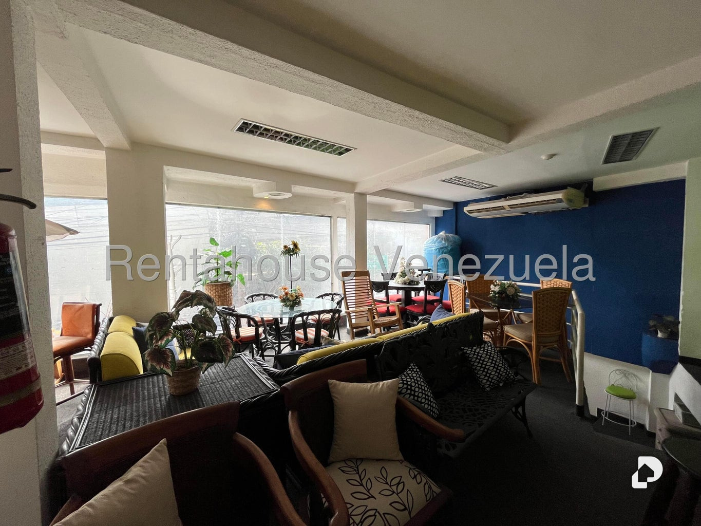 Local comercial en Santa Fe Norte, Caracas – 4