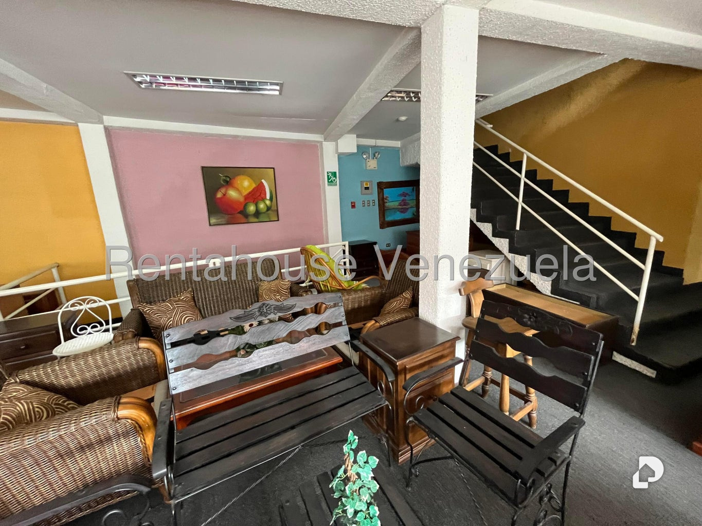 Local comercial en Santa Fe Norte, Caracas – 11
