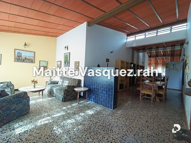 Casa en Barrio Mata Seca, Maracay – 3