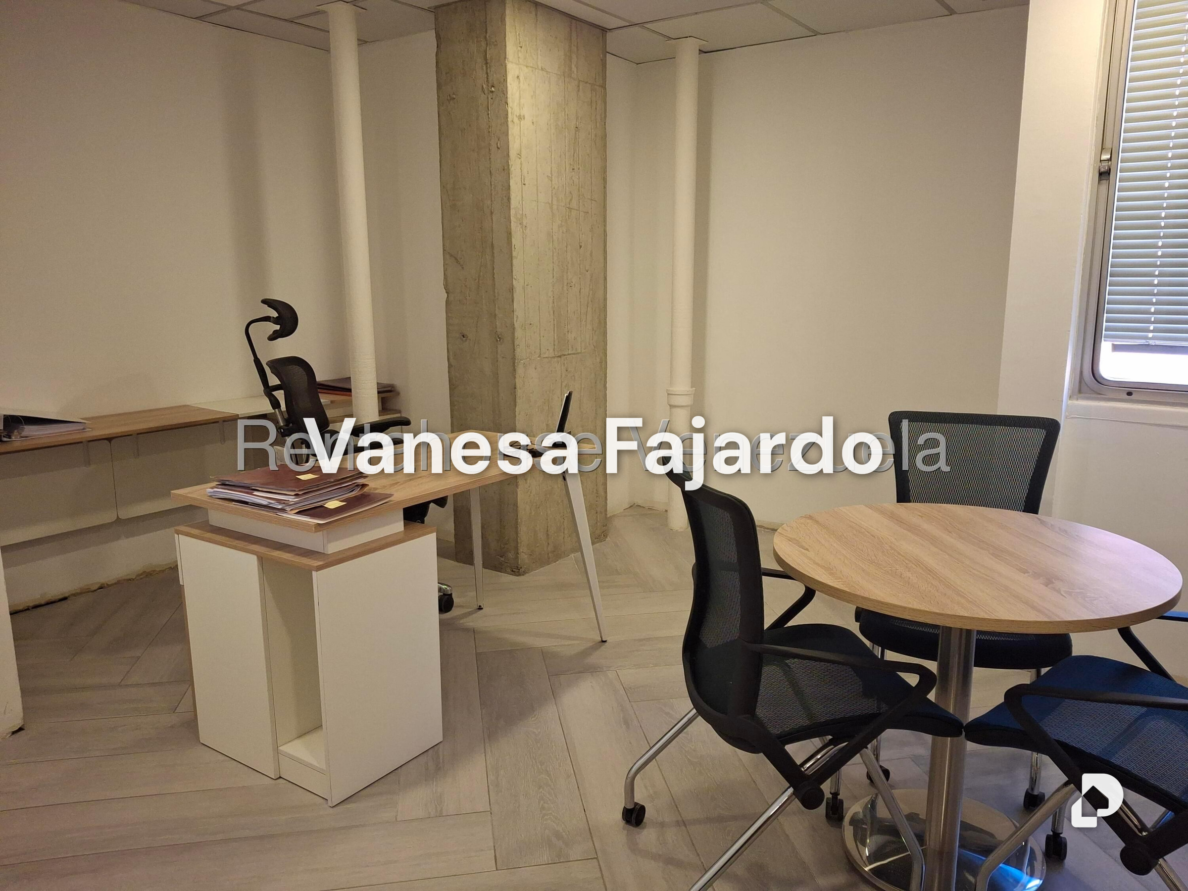 Oficina en El Rosal, Caracas – 19