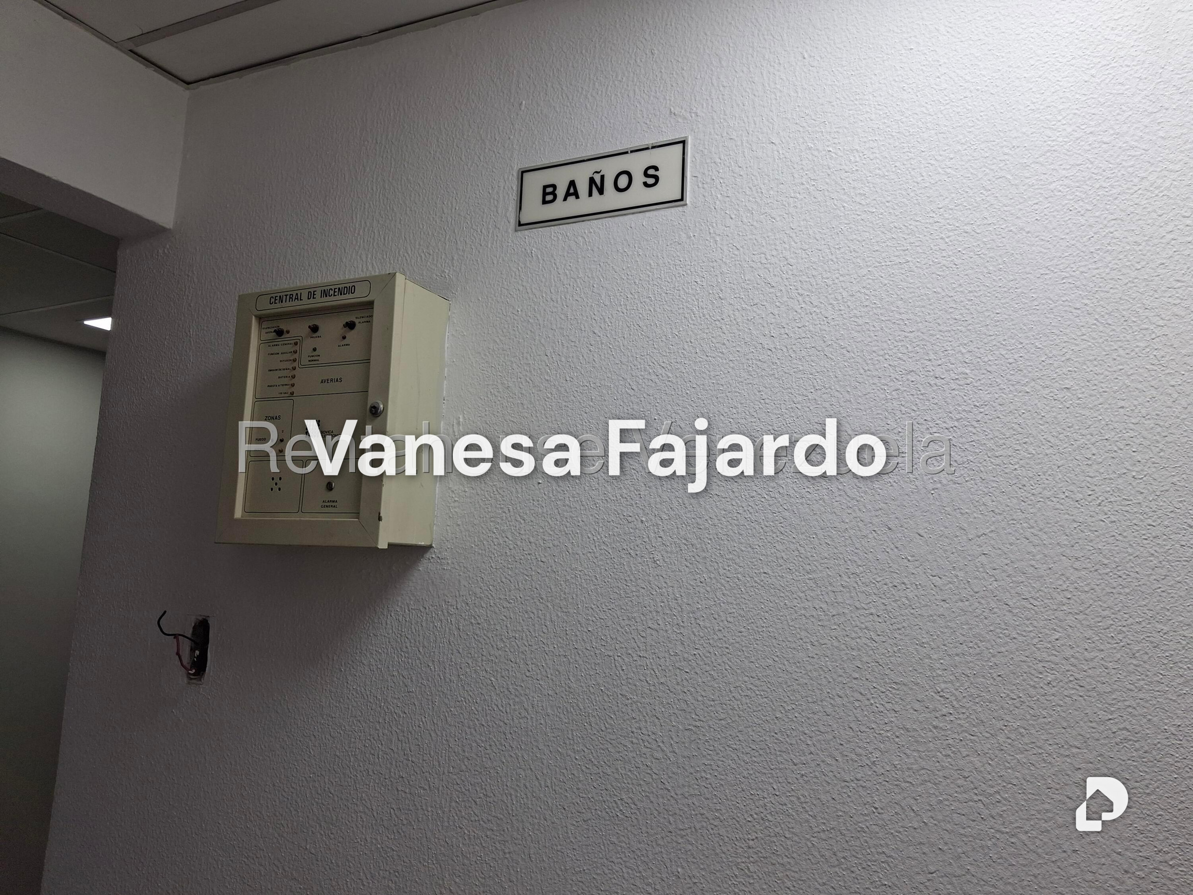 Oficina en El Rosal, Caracas – 28