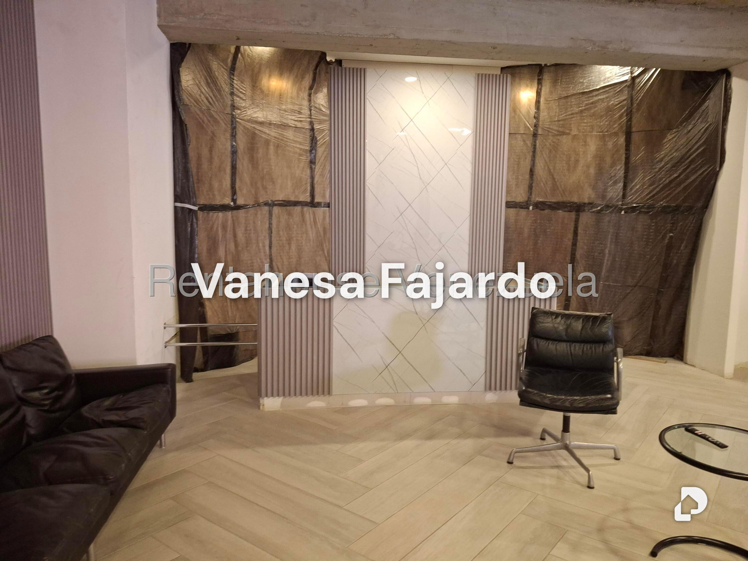 Oficina en El Rosal, Caracas – 15