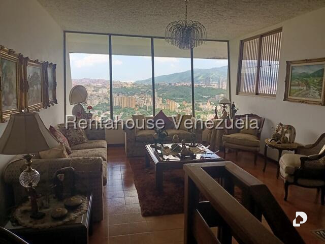 Casa en Colinas de Santa Mónica, Caracas – 16