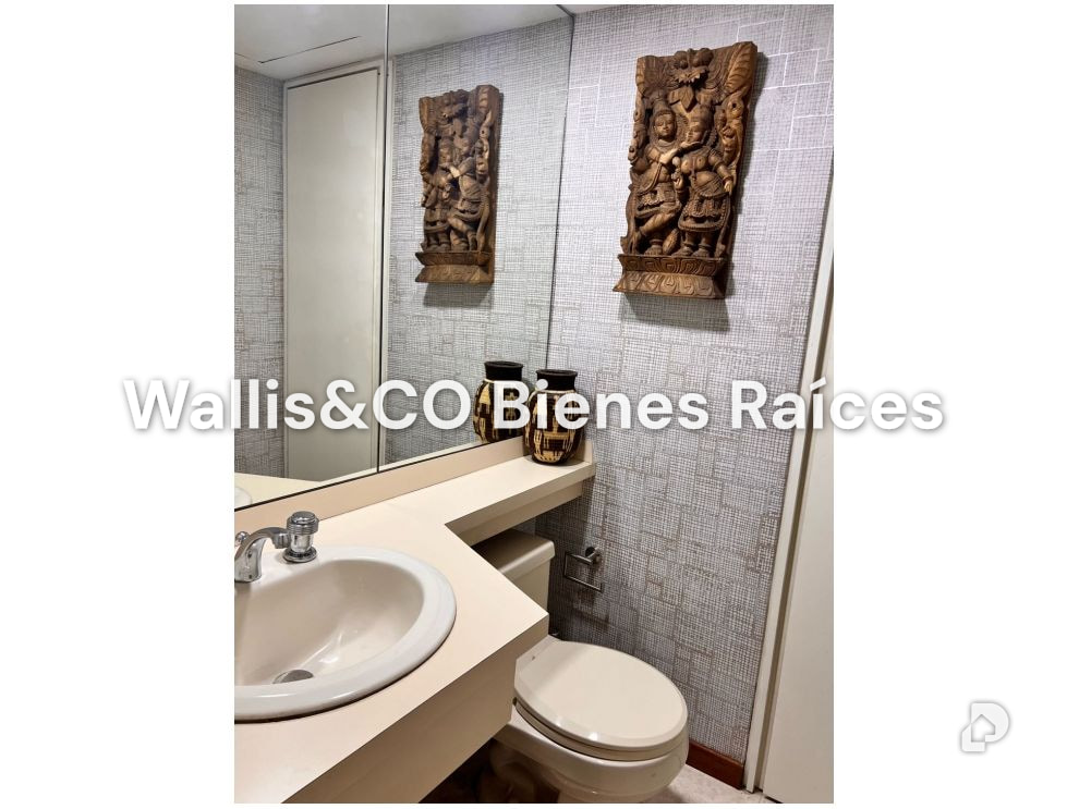 Apartamento en Los Palos Grandes, Caracas – 11