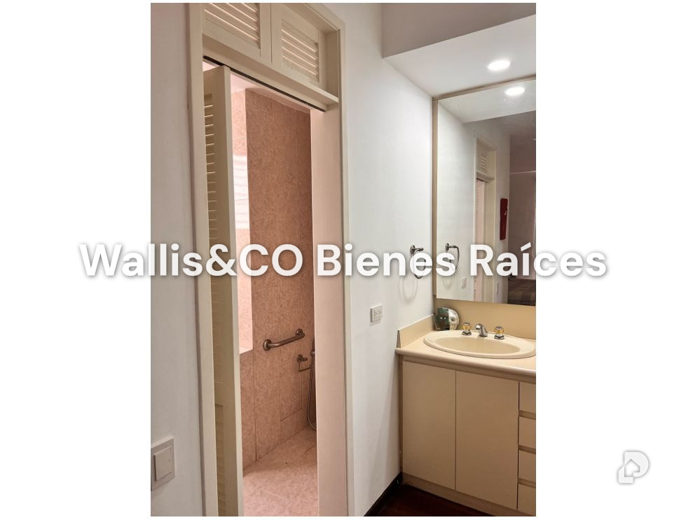 Apartamento en Los Palos Grandes, Caracas – 12