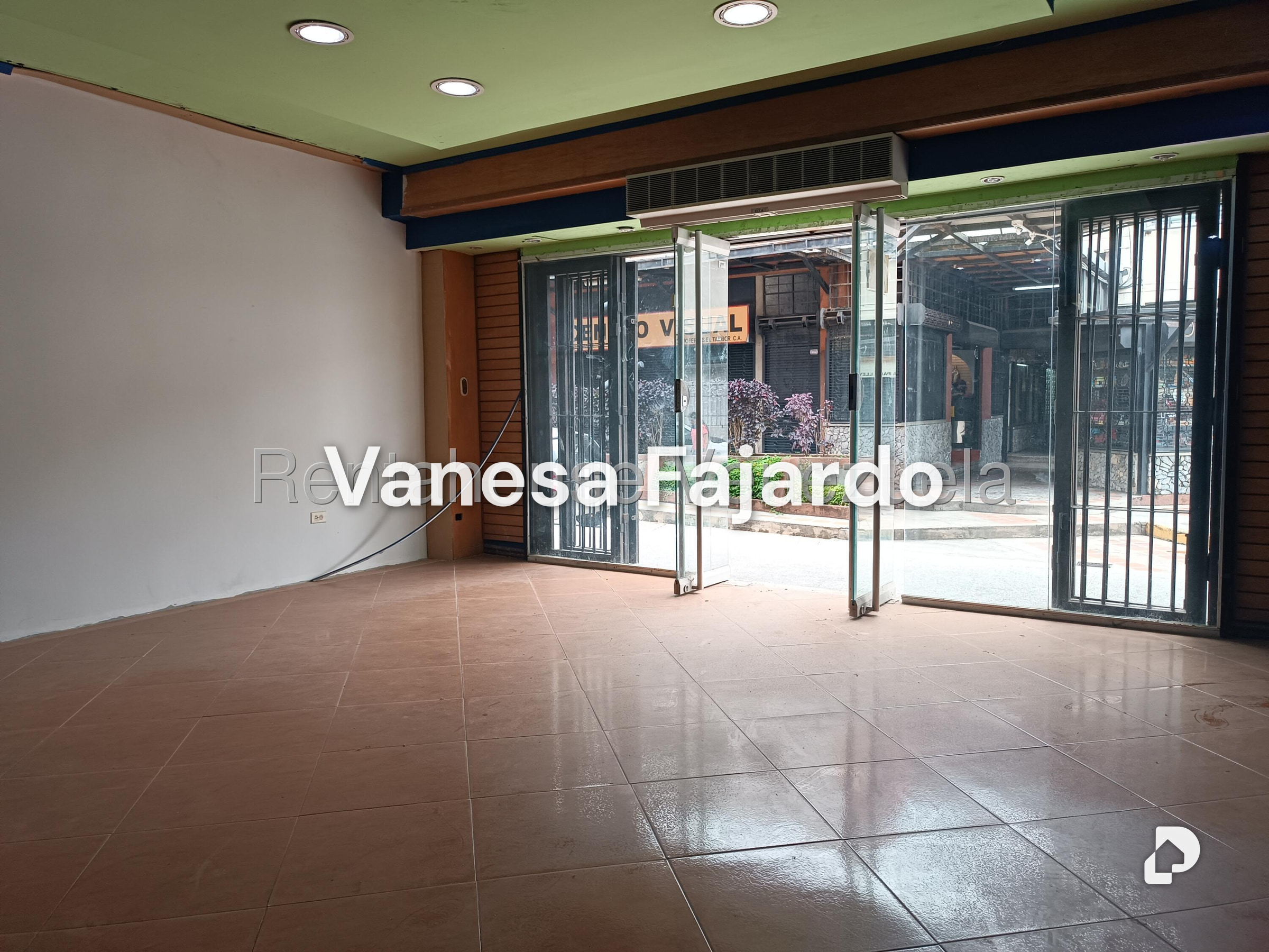Local comercial en El Tambor, Los Teques – 3