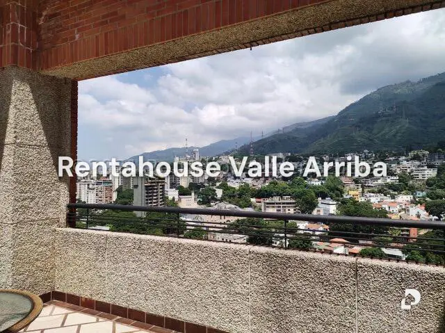 Apartamento en La Florida, Caracas – 28