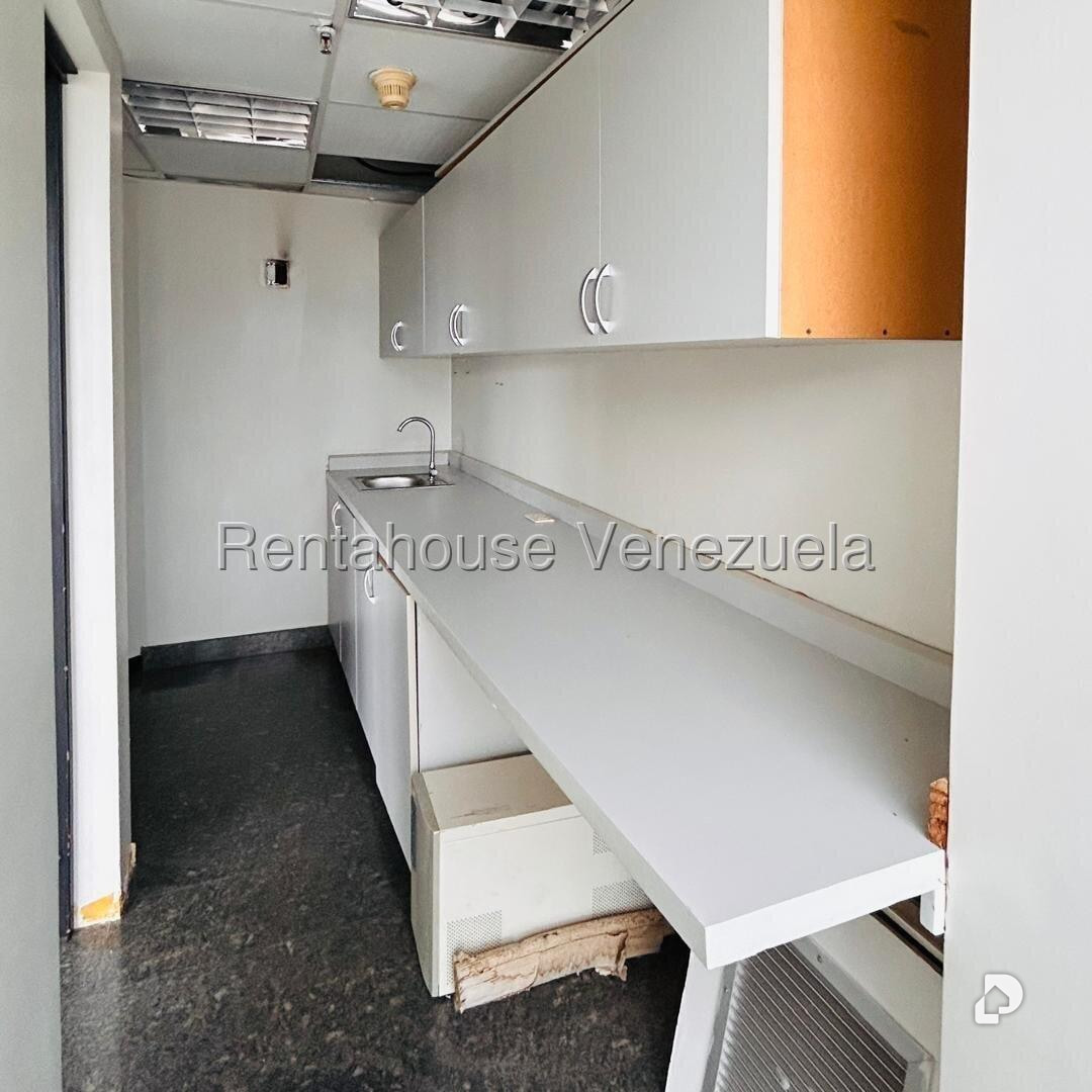Oficina en Macaracuay, Caracas – 15