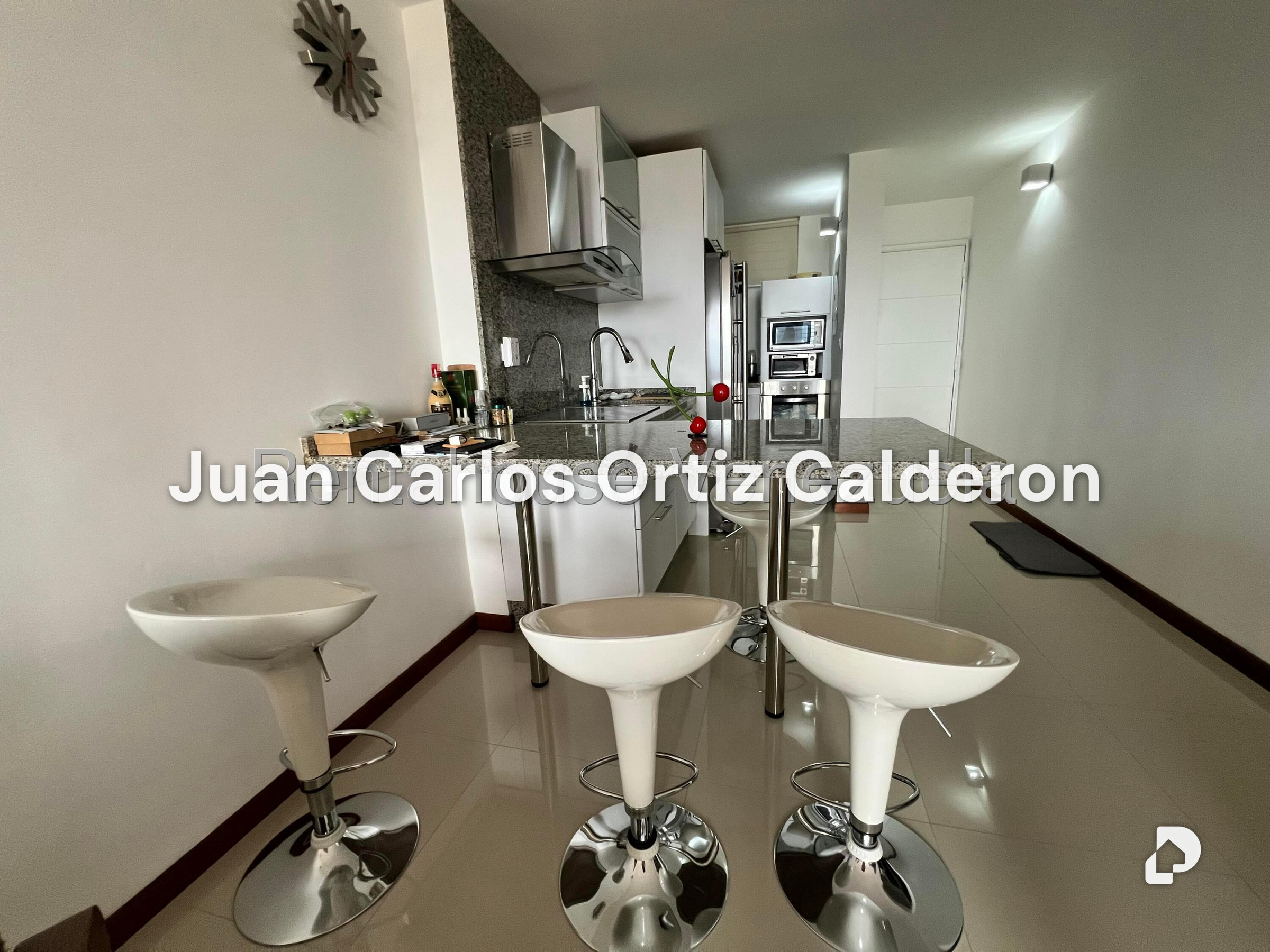 Apartamento en Colinas de La Tahona, Caracas – 17