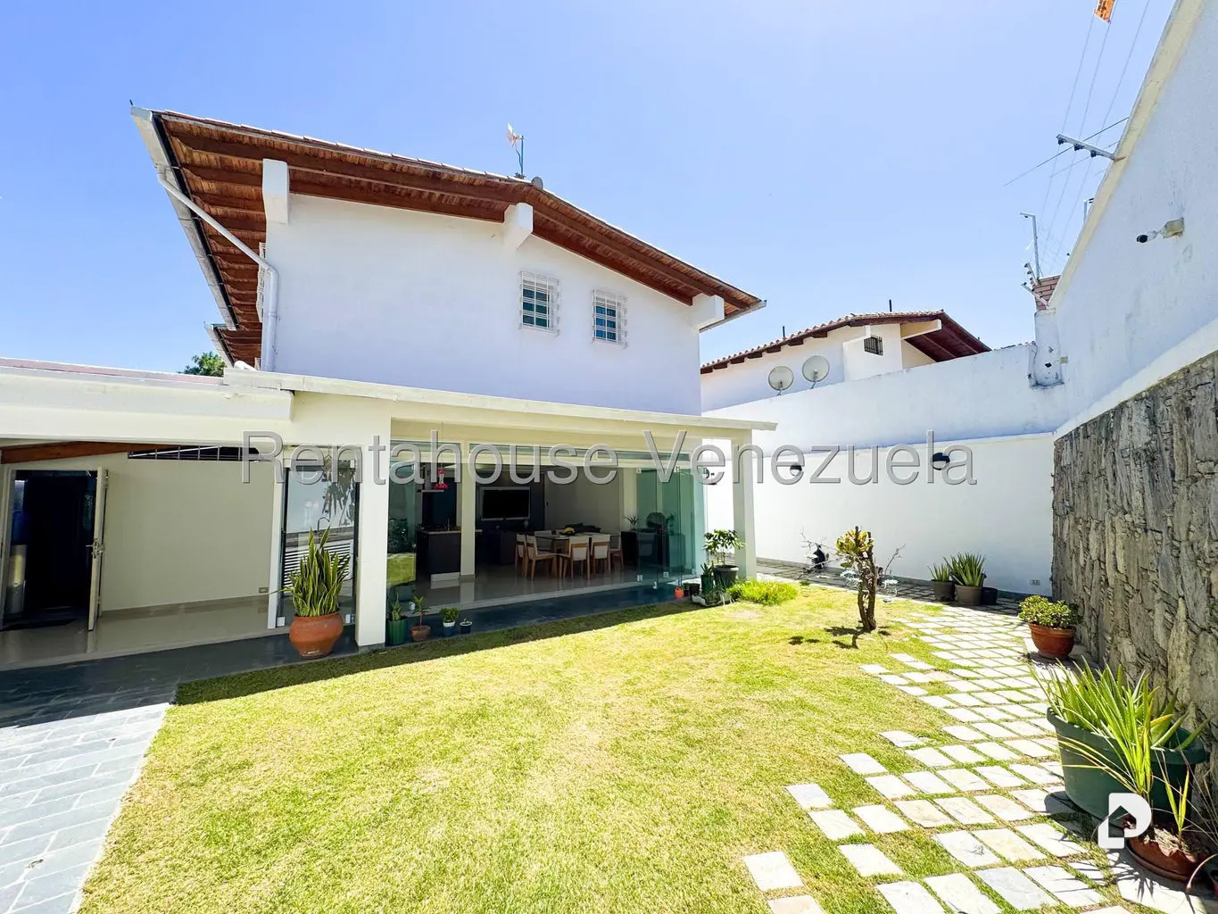 Casa en Prados del Este, Caracas – 27